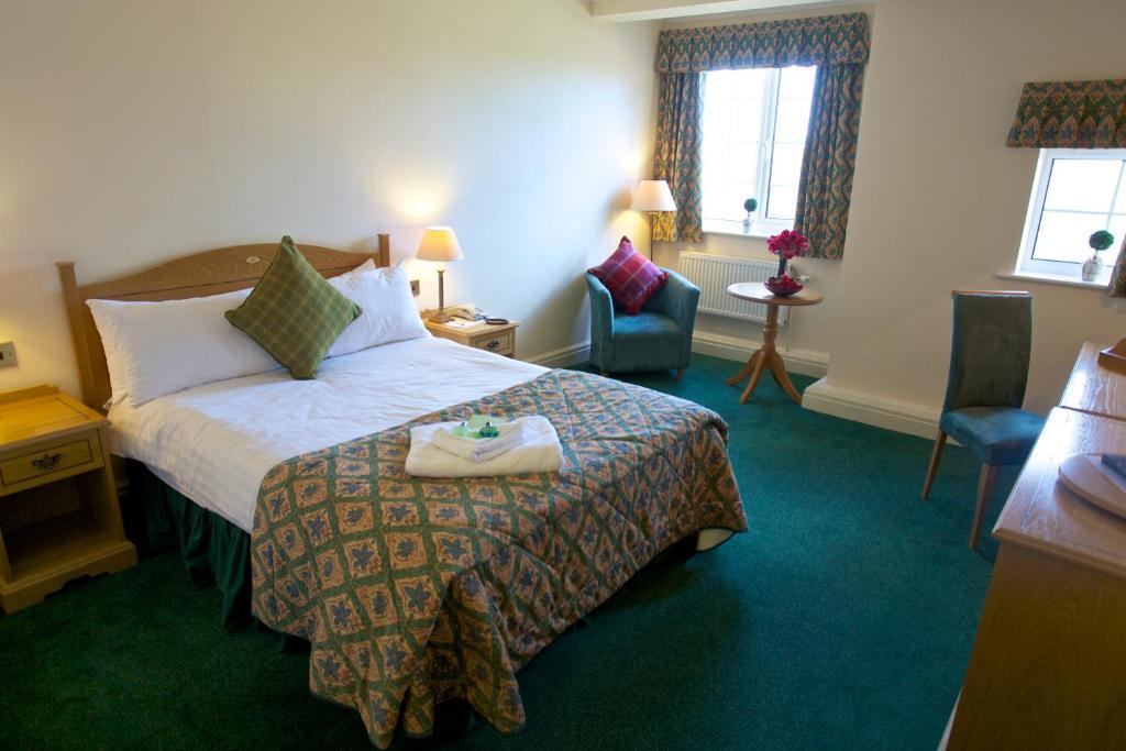 Hunters Lodge Hotel Crewe Ruang foto